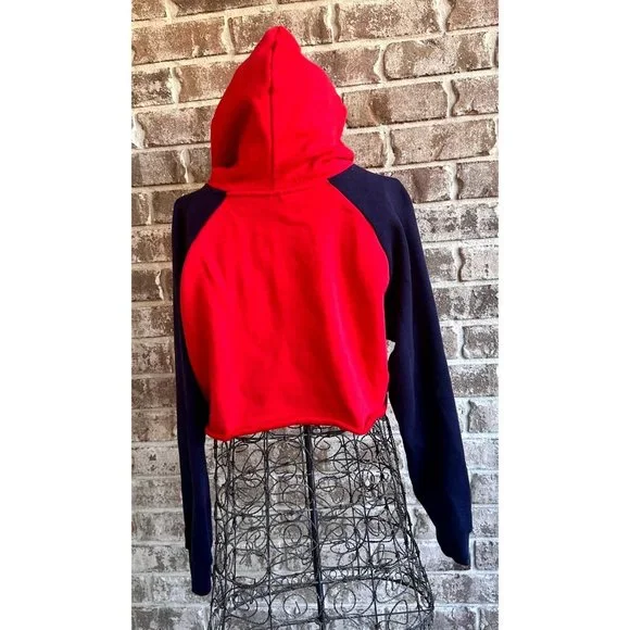 NWOT Fila Cropped Hoodie Large Red Navy Drawstring Logo Fleece Lined Swe… - Picture 5 of 12